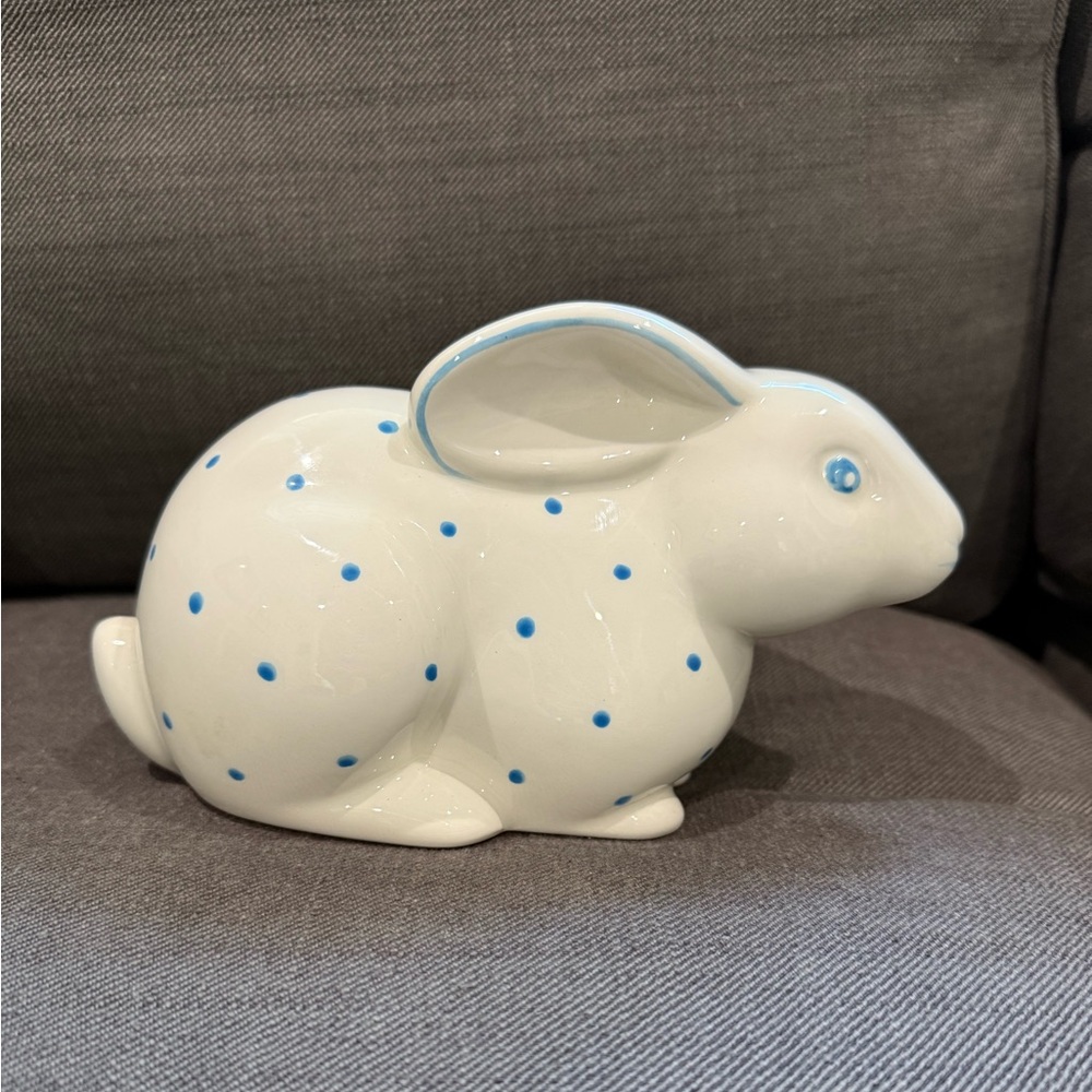 Tiffany & Co. Ceramic Bunny Bank.
Blue Polka Dots. Beautiful. No flaws.